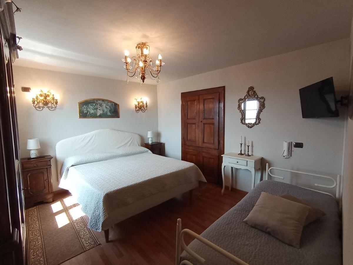 Teresa Al Belvedere Rooms&Holidayapartments Camere&Appartamenti Castellinaldo Exterior foto