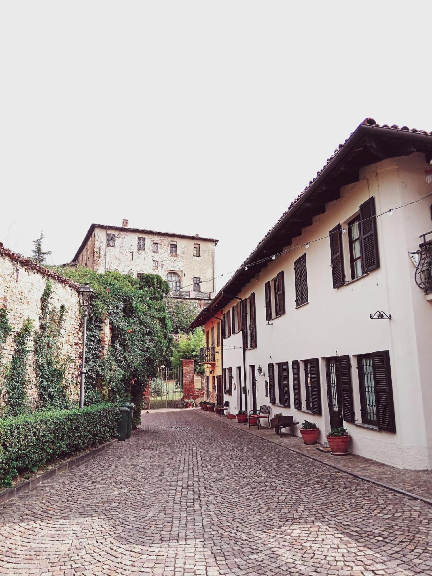 Teresa Al Belvedere Rooms&Holidayapartments Camere&Appartamenti Castellinaldo Exterior foto