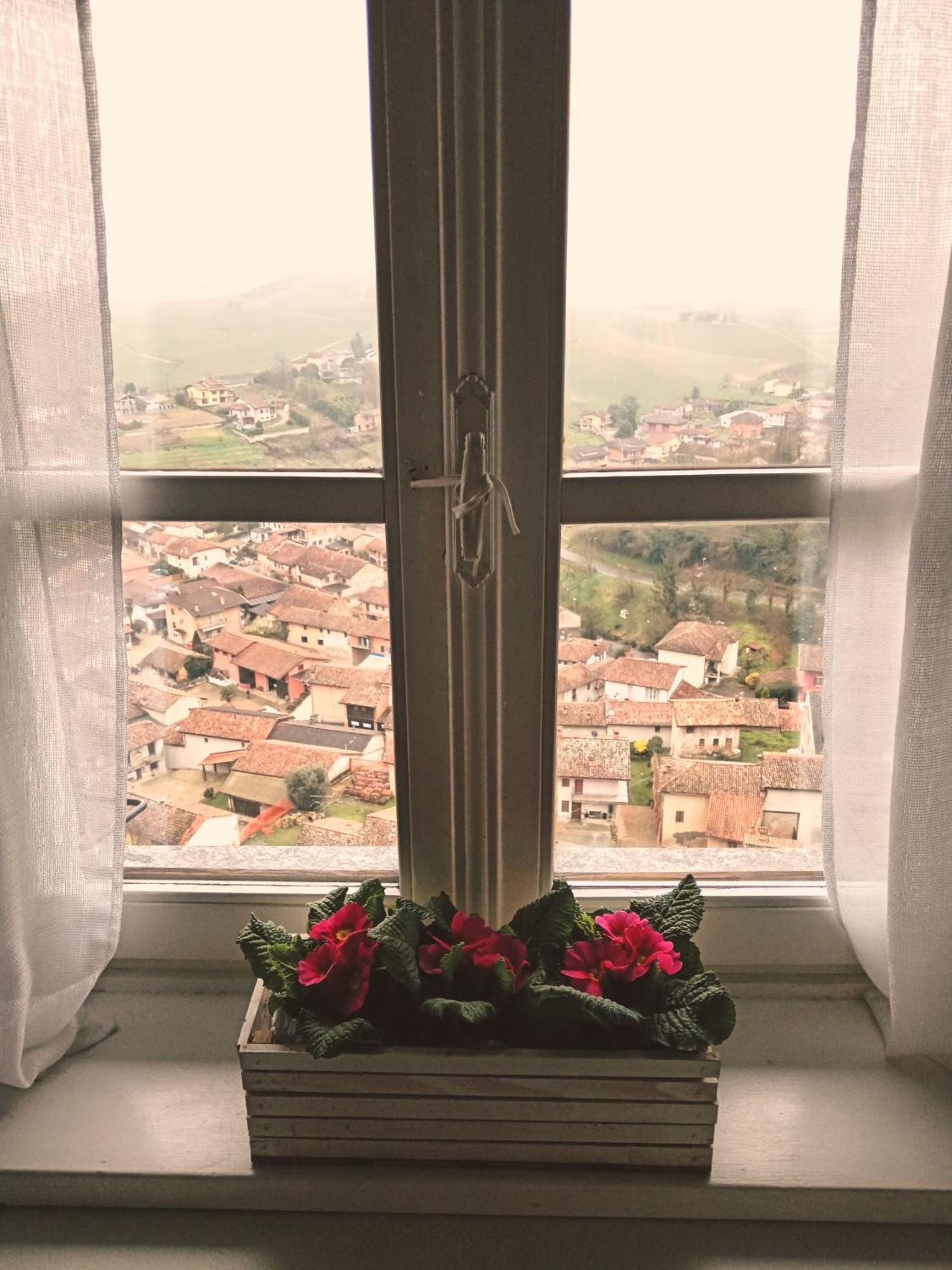Teresa Al Belvedere Rooms&Holidayapartments Camere&Appartamenti Castellinaldo Exterior foto